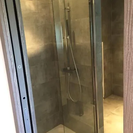 Grand Moderne Confort Lägenhet *