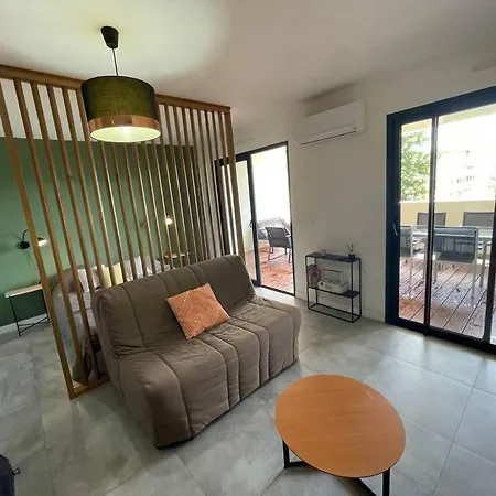 Apartment Grand Moderne Confort *