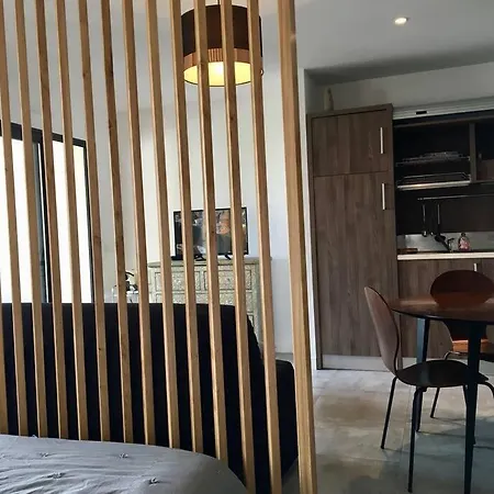 Grand Moderne Confort アパート *